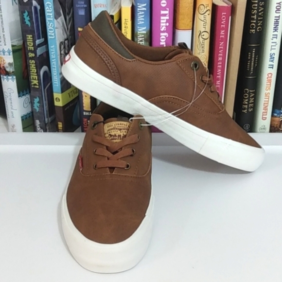 Levi's Other - LEVI'S STRAUSS MEN'S LOW-TOP SNEAKERS BROWN WHITE SIZE 8.5 NWT